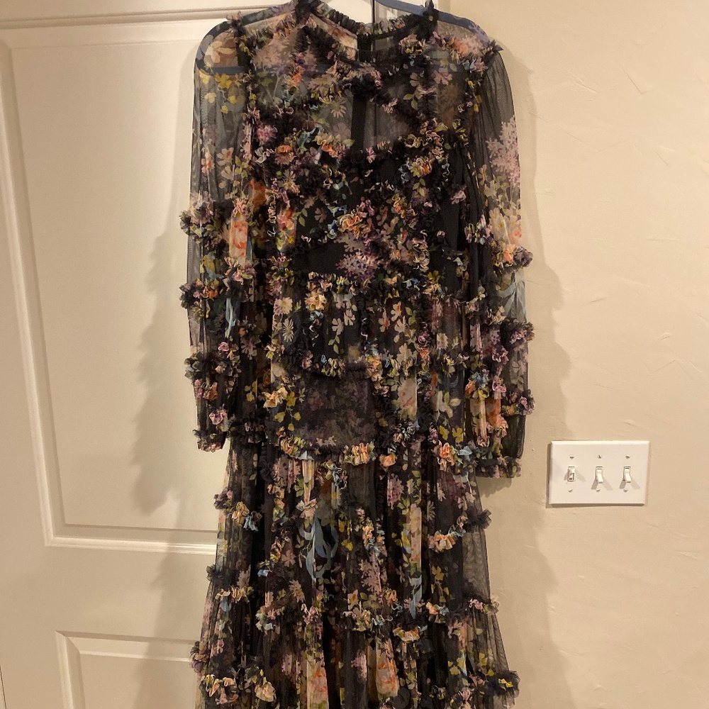 MIDI gown with flowers